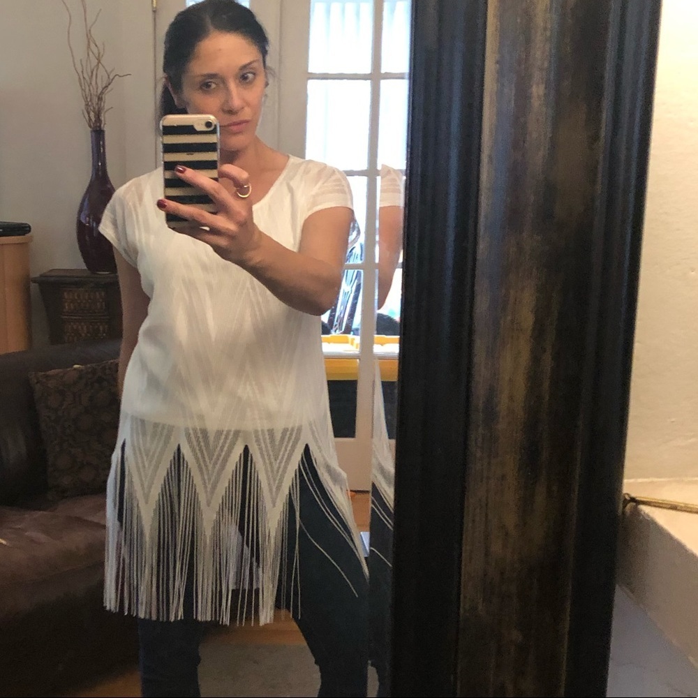 NWT Joseph Ribkoff White lace & fringe blo…
